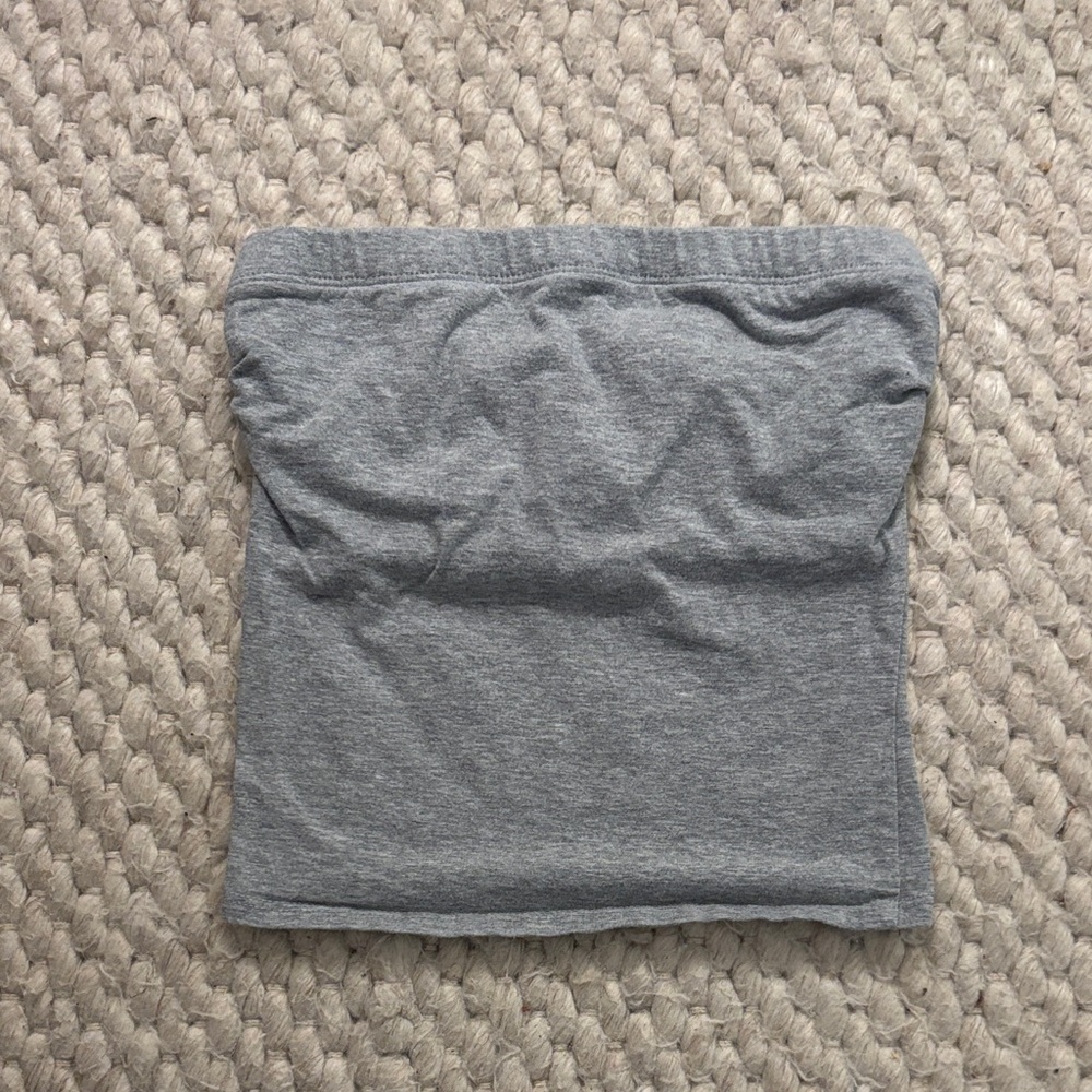 grey tube top